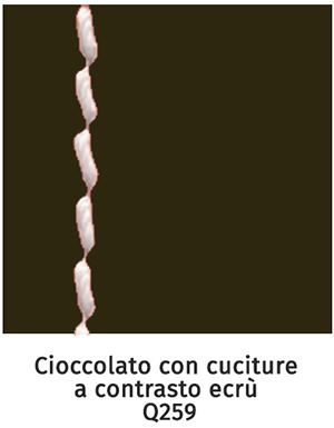 Q259 cioccolato con cuciture a contrasto ecrù
